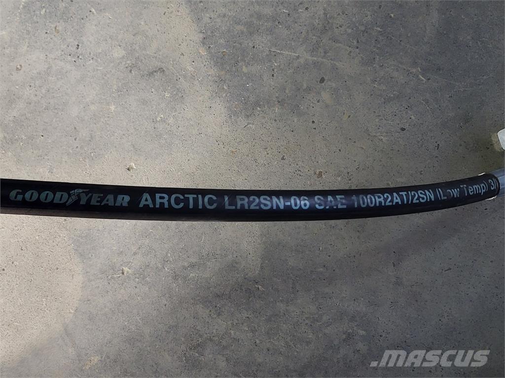 Goodyear 100R2AT/2SN Kiti naudoti statybos komponentai