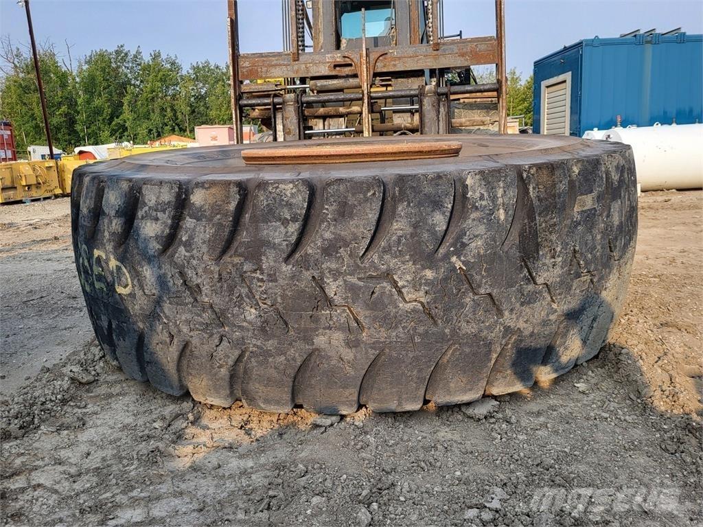 Goodyear RM-4B+ Padangos, ratai ir ratlankiai