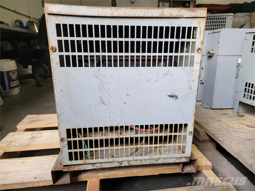  HAMMOND FX7P Statyba - Kita