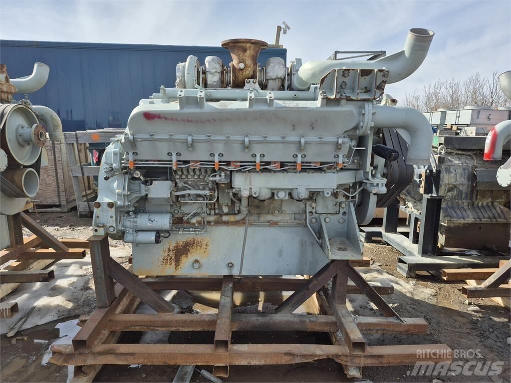 Hitachi S12A2-Y1TAA1 Varikliai