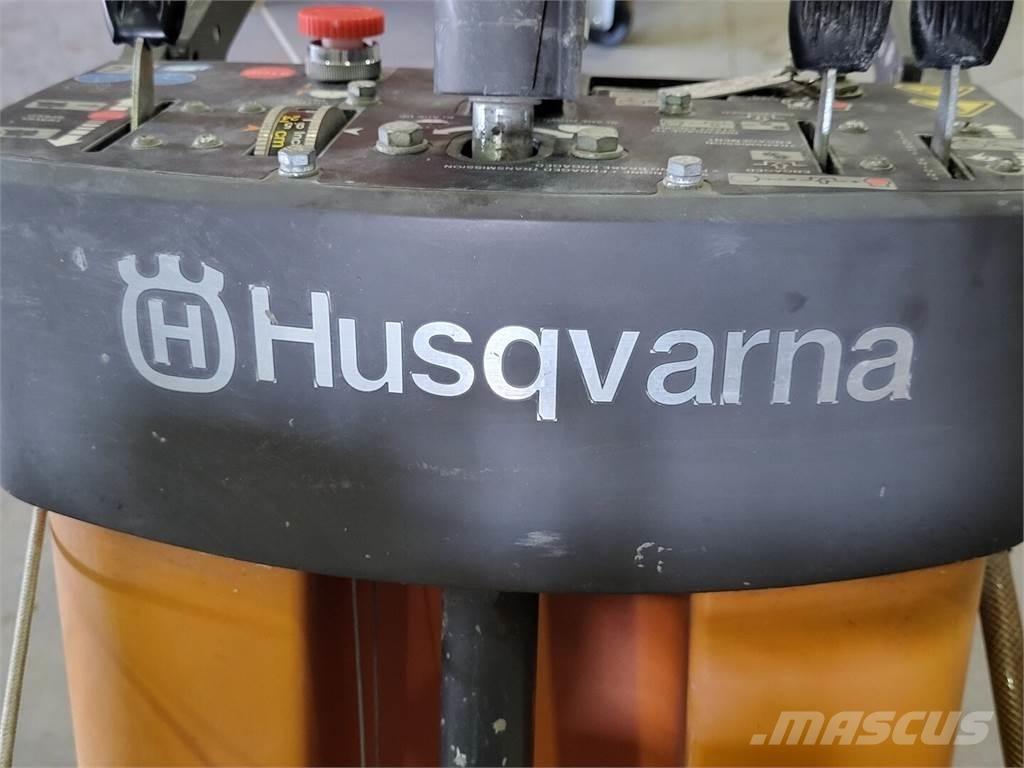 Husqvarna FS 520 Statyba - Kita