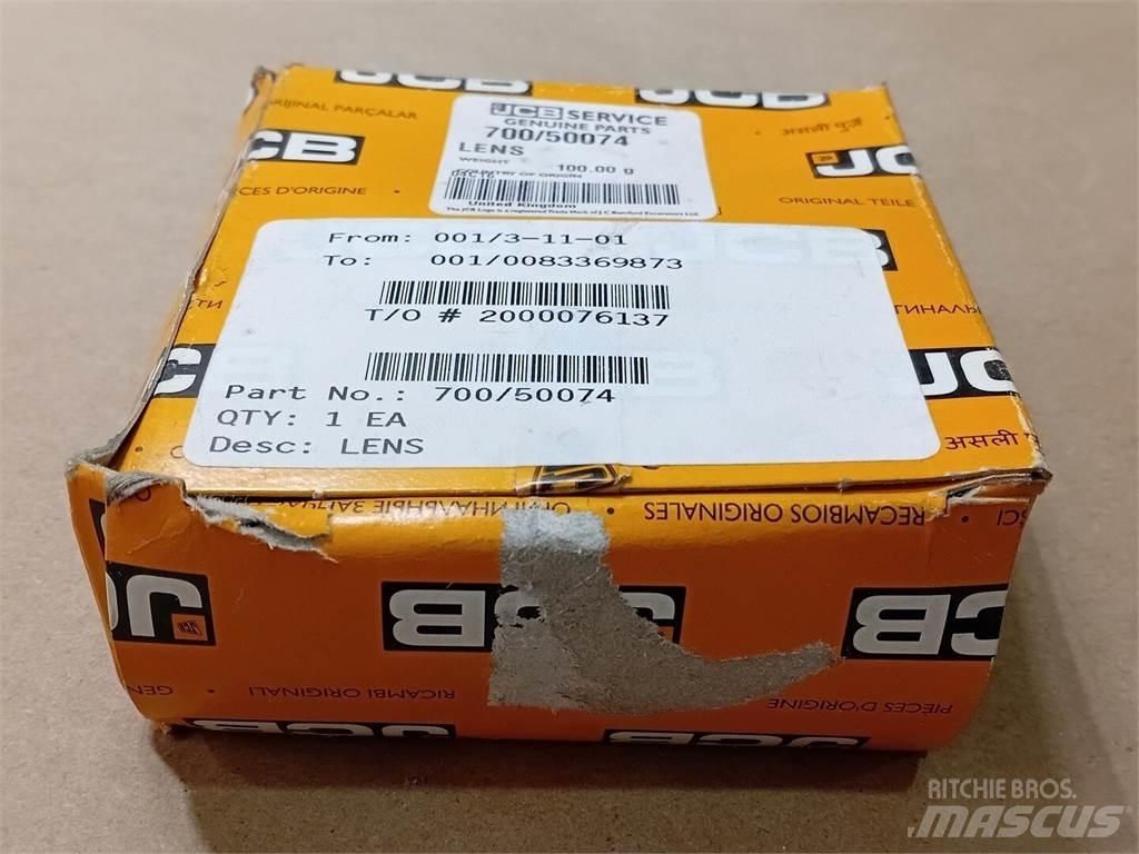 JCB  Kiti naudoti statybos komponentai