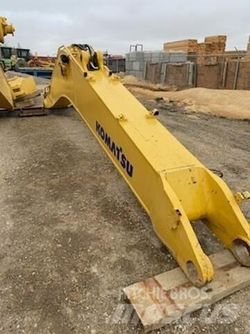 Komatsu  Ratiniai ekskavatoriai