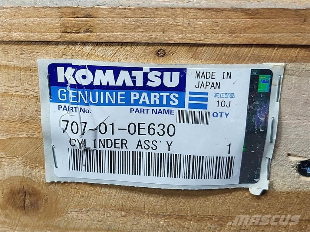 Komatsu 707-01-0E630 Transportas - Kita