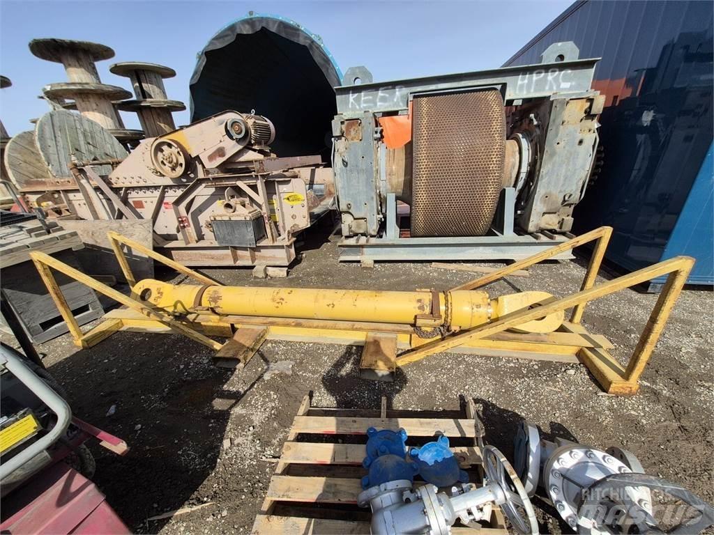Komatsu 90276040 Transportas - Kita