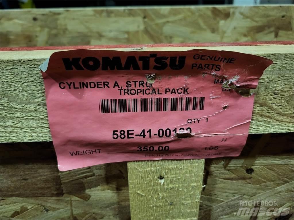 Komatsu EL7952 Karjeriniai savivarčiai