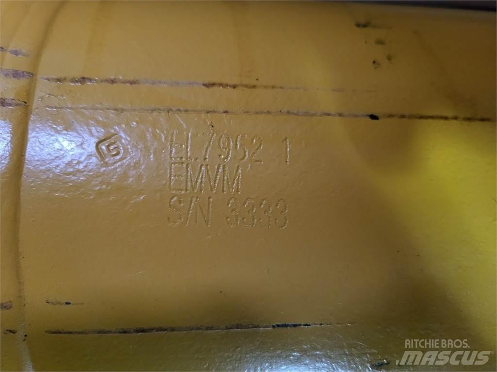 Komatsu EL7952 Karjeriniai savivarčiai