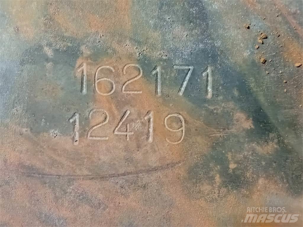 Komatsu PZKV162171 Kiti naudoti statybos komponentai
