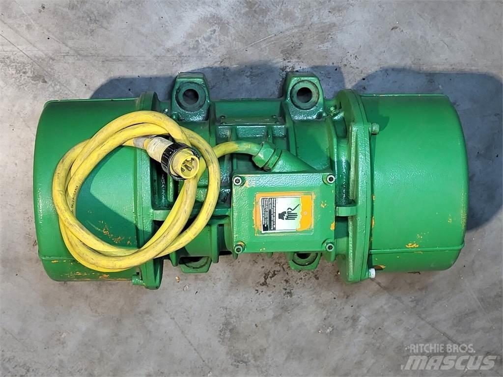  MARTIN CD18-5380 Pramoniniai varikliai