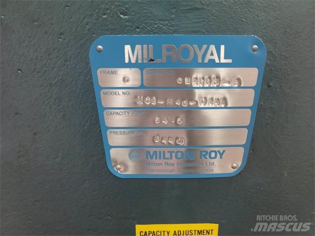  MILROYAL MC1-M40-D141 Vandens siurbliai