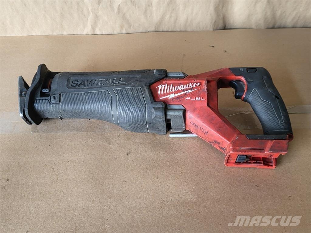 MILWAUKEE 2821-20 Statyba - Kita
