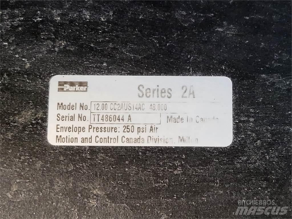 Parker CC2AUS14AC Transportas - Kita