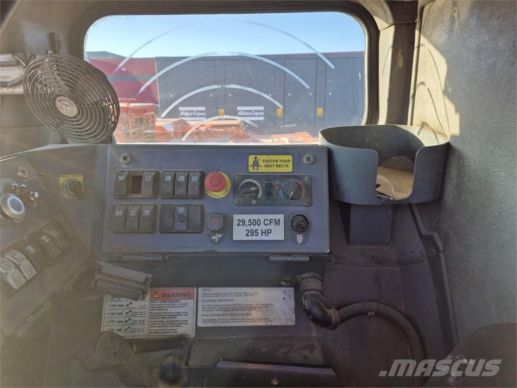 Sandvik LH410 Kiti naudoti statybos komponentai