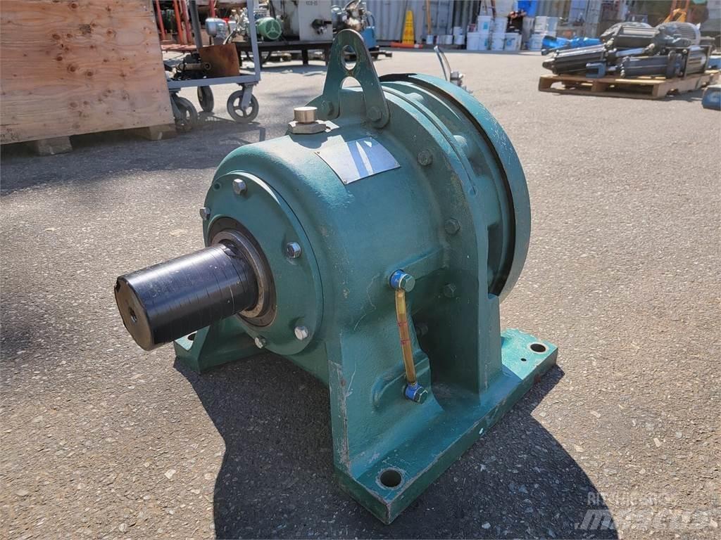 Sumitomo CHH-4190Y-11 Statyba - Kita
