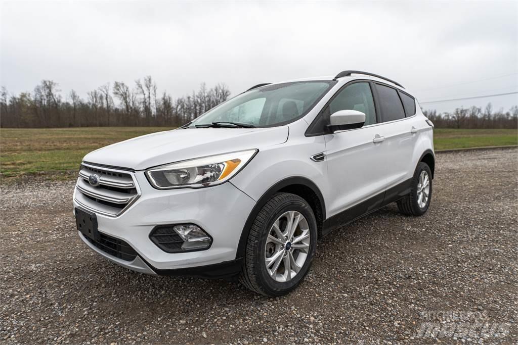 Ford ESCAPE Kita