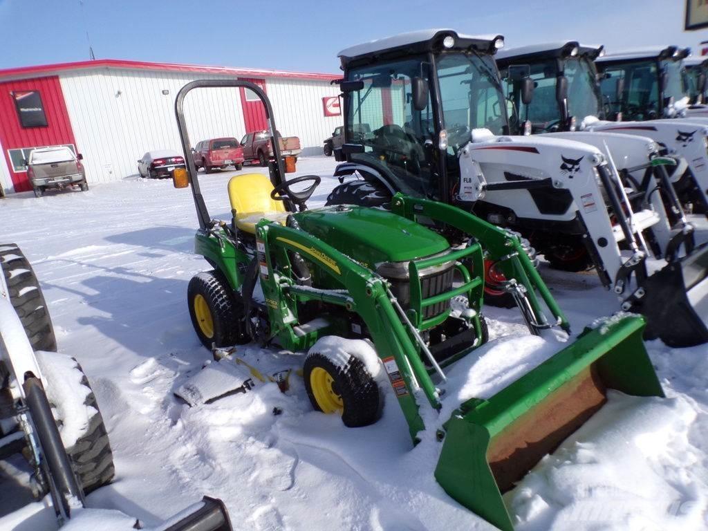 John Deere 2305 Statyba - Kita