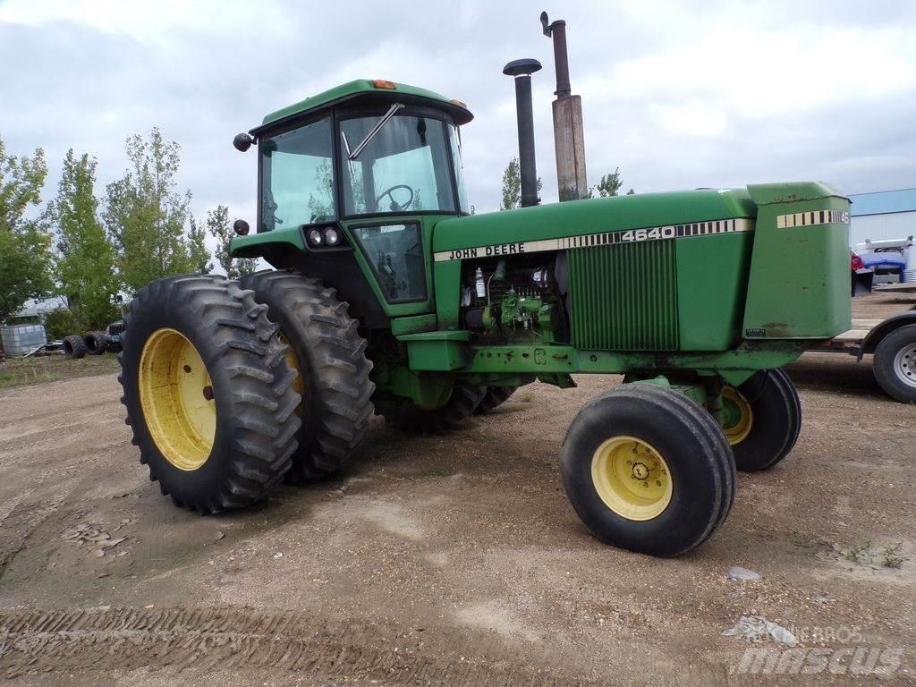 John Deere 4640 Statyba - Kita