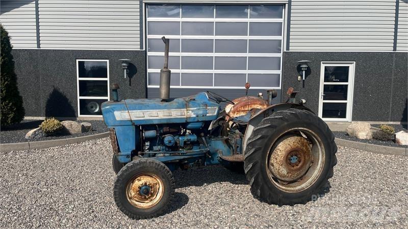 Ford 3000 Traktoriai