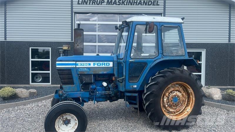 Ford 6700 Traktoriai