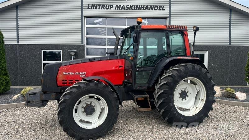 Valmet 8050 Traktoriai