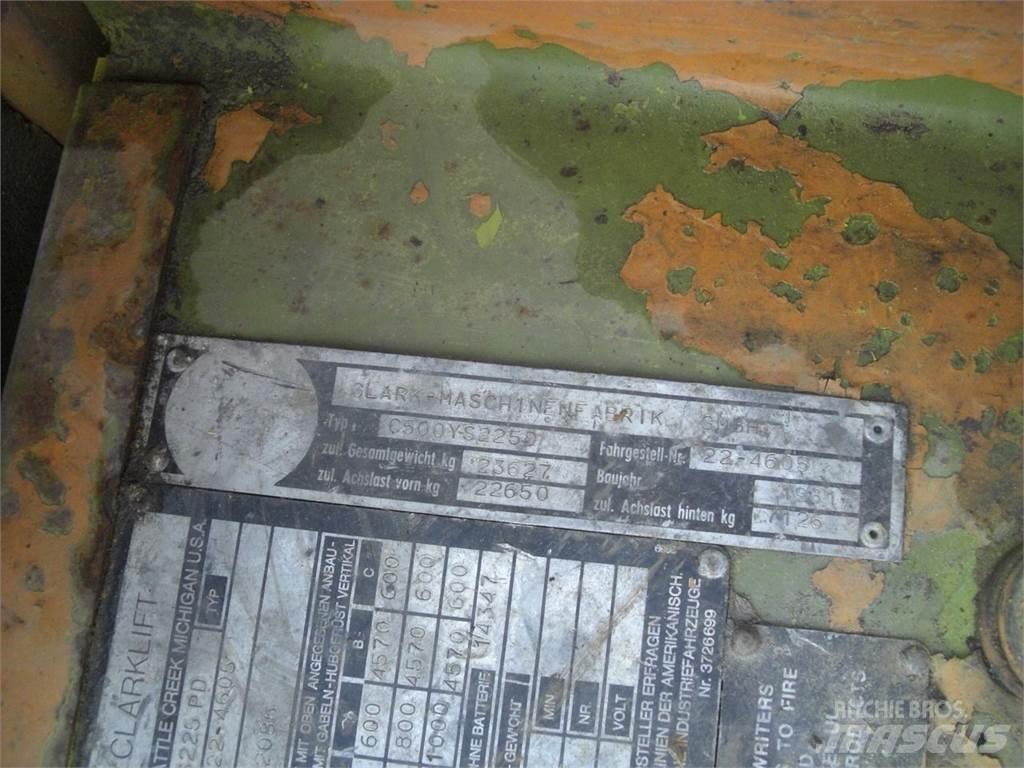 Clark C500YS225PD Dyzeliniai krautuvai