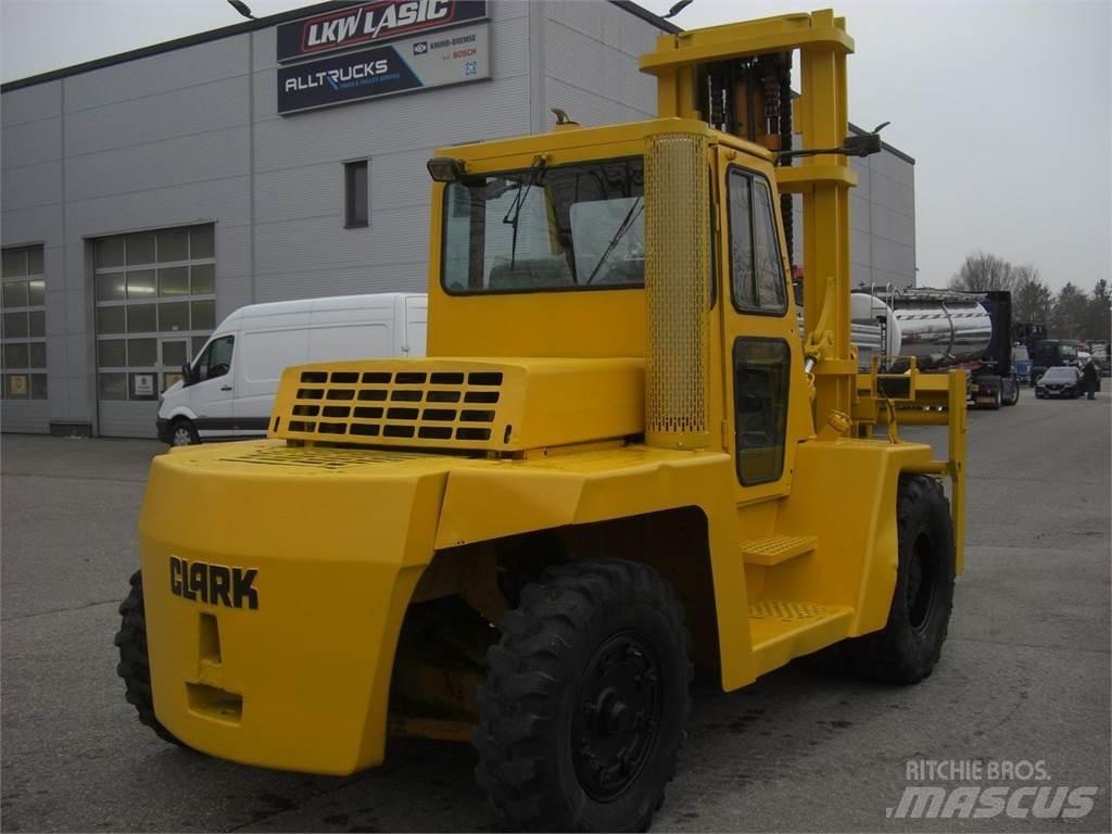 Clark C500YS225PD Dyzeliniai krautuvai