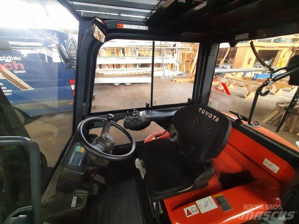 Toyota 7FBMF35 Elektriniai šakiniai krautuvai