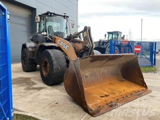 CASE 821G Statyba - Kita