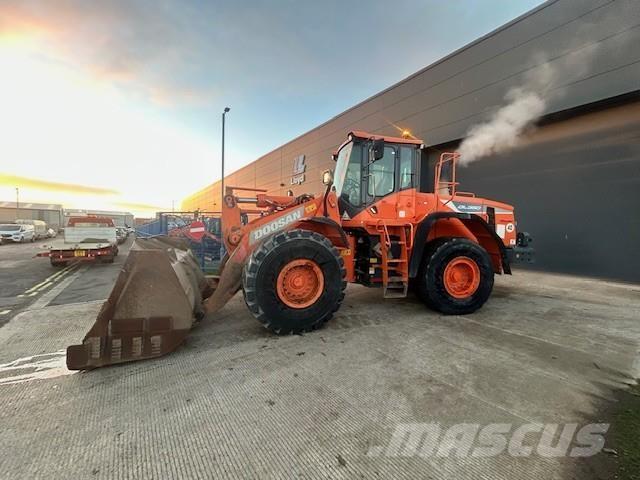 Develon DL350-5 Naudoti ratiniai krautuvai