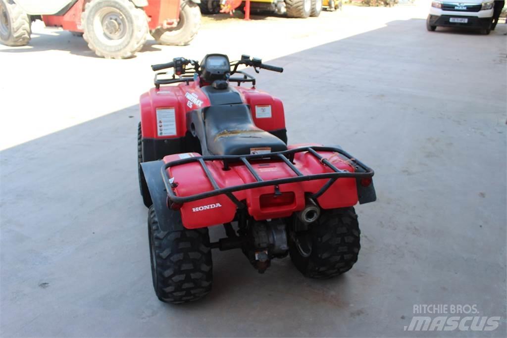 Honda TRX250ES Visureigiai