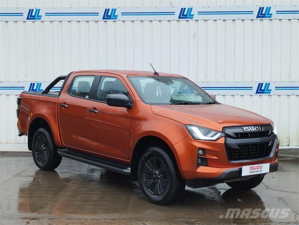 Isuzu V-Cross Pikapai / Bortiniai sunkvežimiai
