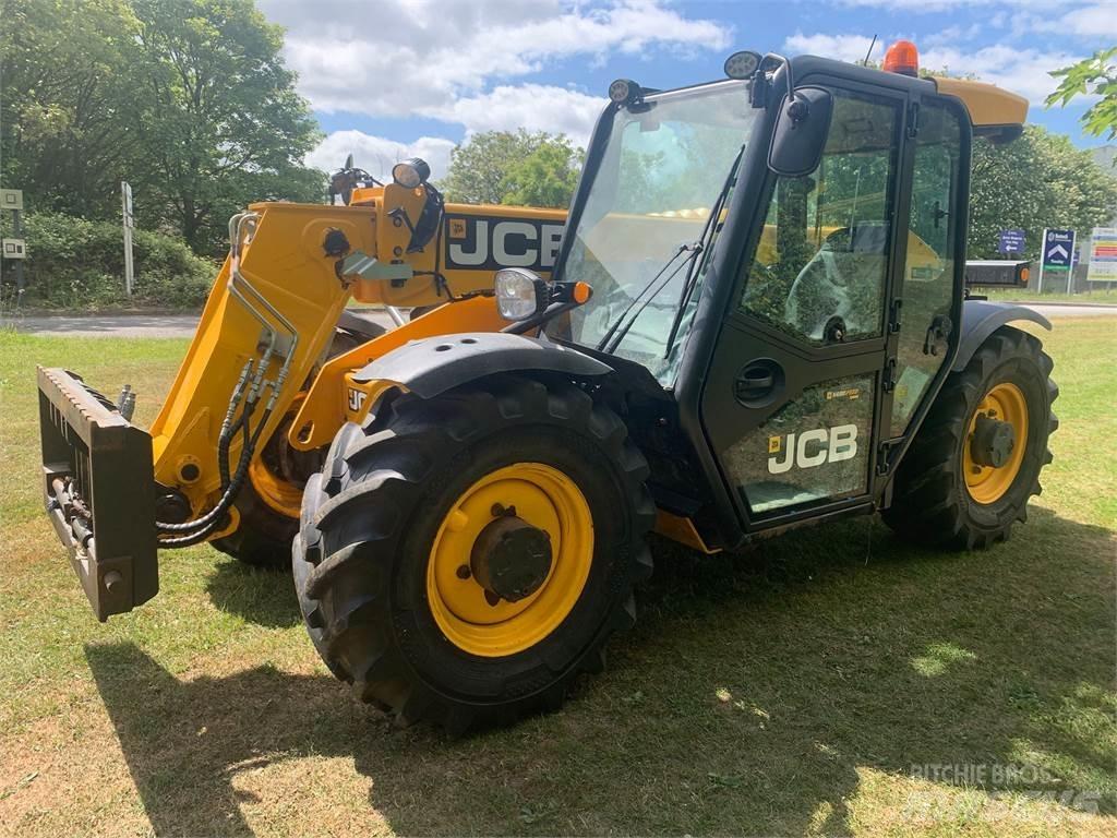 JCB 527-58 Teleskopiniai krautuvai