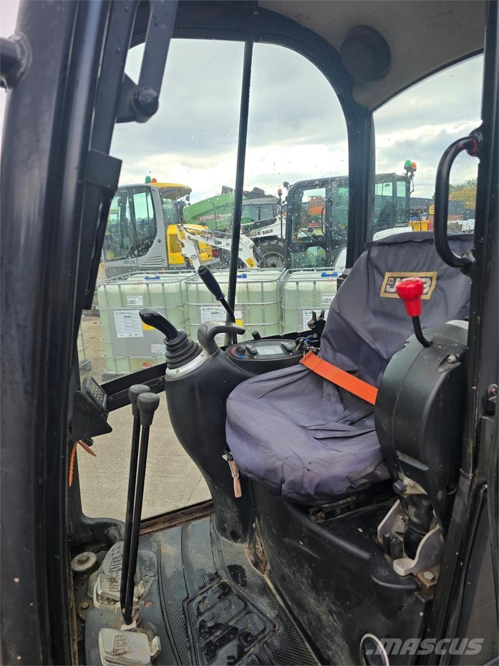 JCB 8018 Excavator Vikšriniai ekskavatoriai