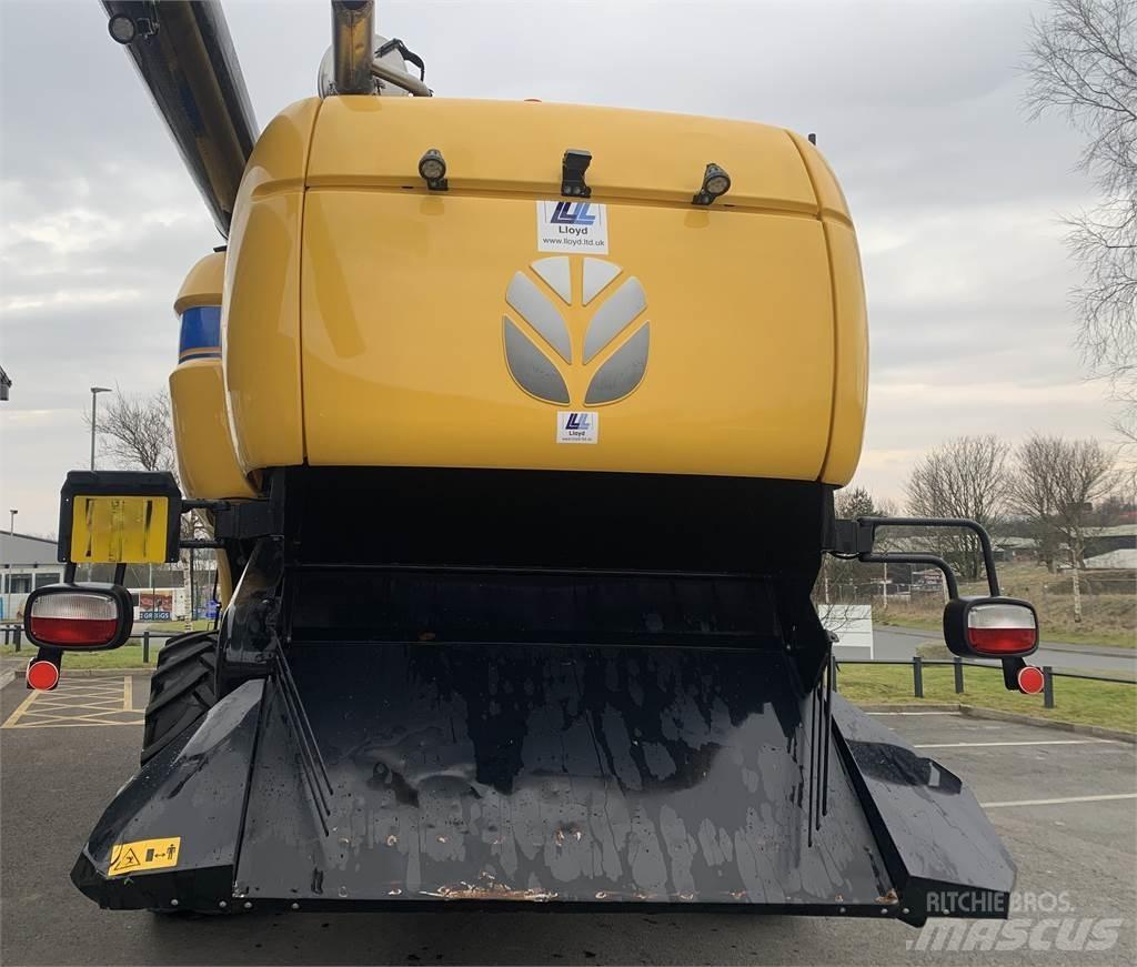 New Holland CX8.80 Derliaus nuėmimo kombainai