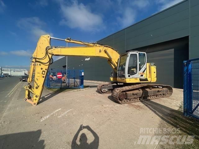 New Holland E235bsr-2 Vikšriniai ekskavatoriai