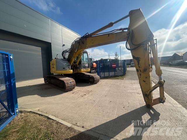 New Holland E235bsr-2 Vikšriniai ekskavatoriai