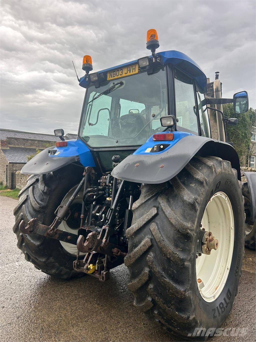 New Holland TM175 Traktoriai