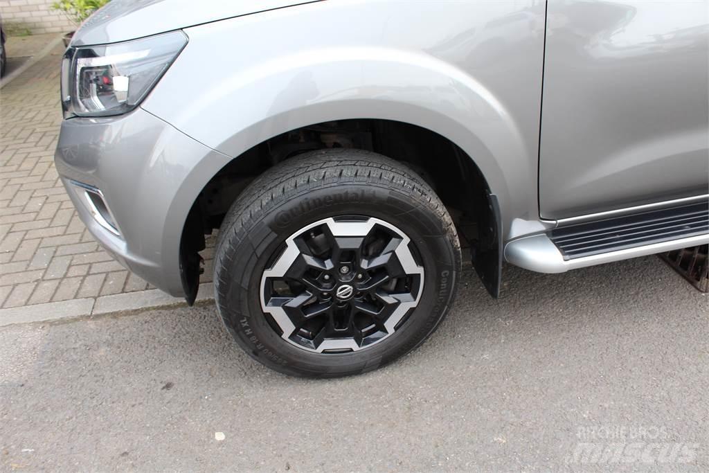 Nissan Navara Statyba - Kita