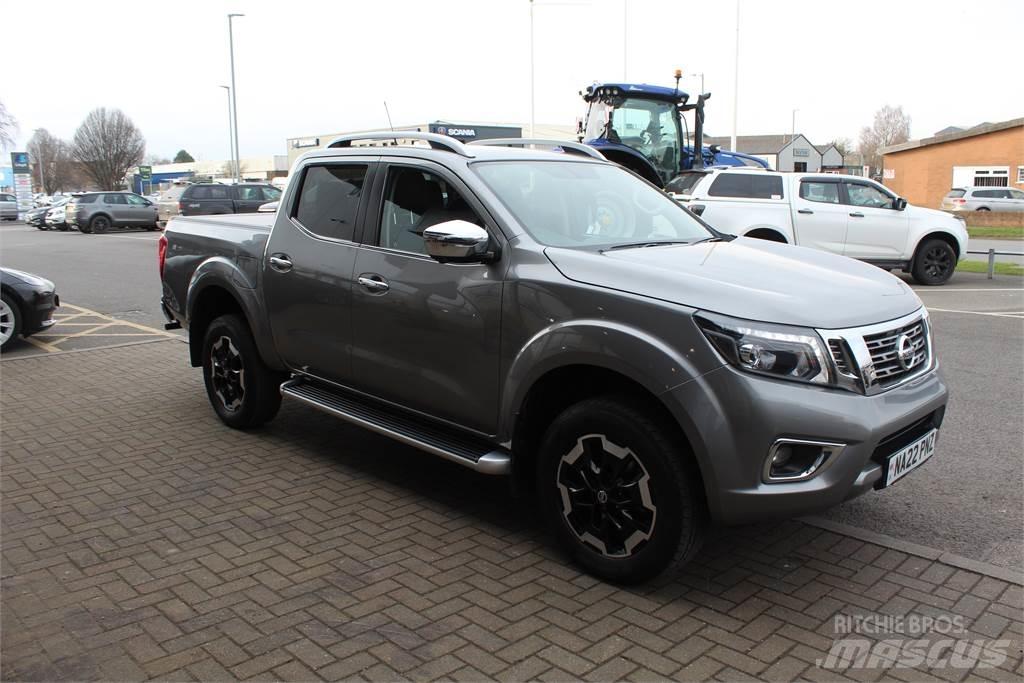 Nissan Navara Statyba - Kita