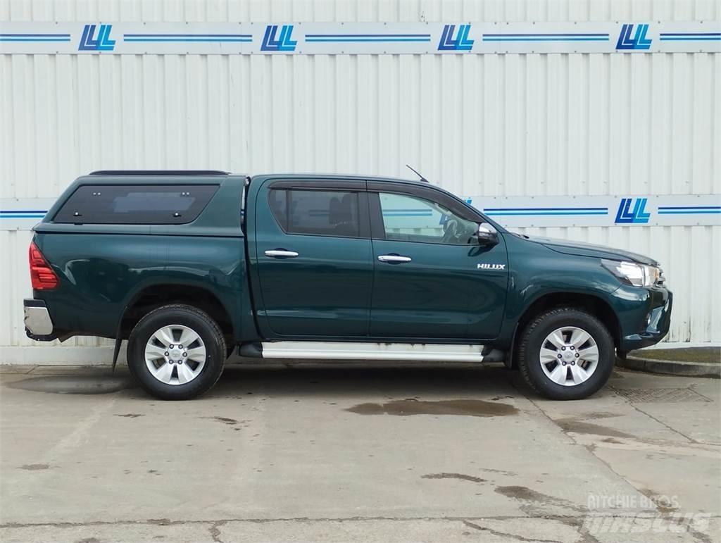 Toyota Hilux Statyba - Kita