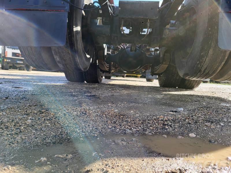 Volvo F10 Važiuoklė su kabina