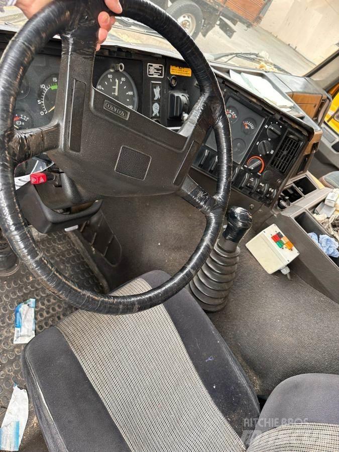 Volvo FL7 Šiukšliavežės