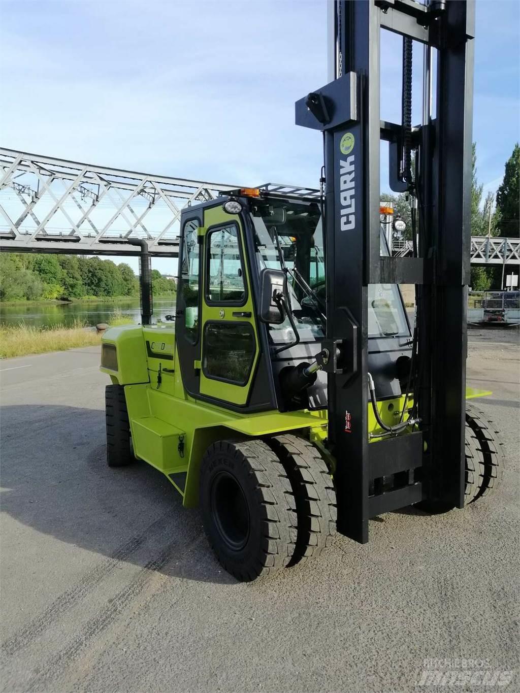 Clark C80D Šakiniai krautuvai - Kita