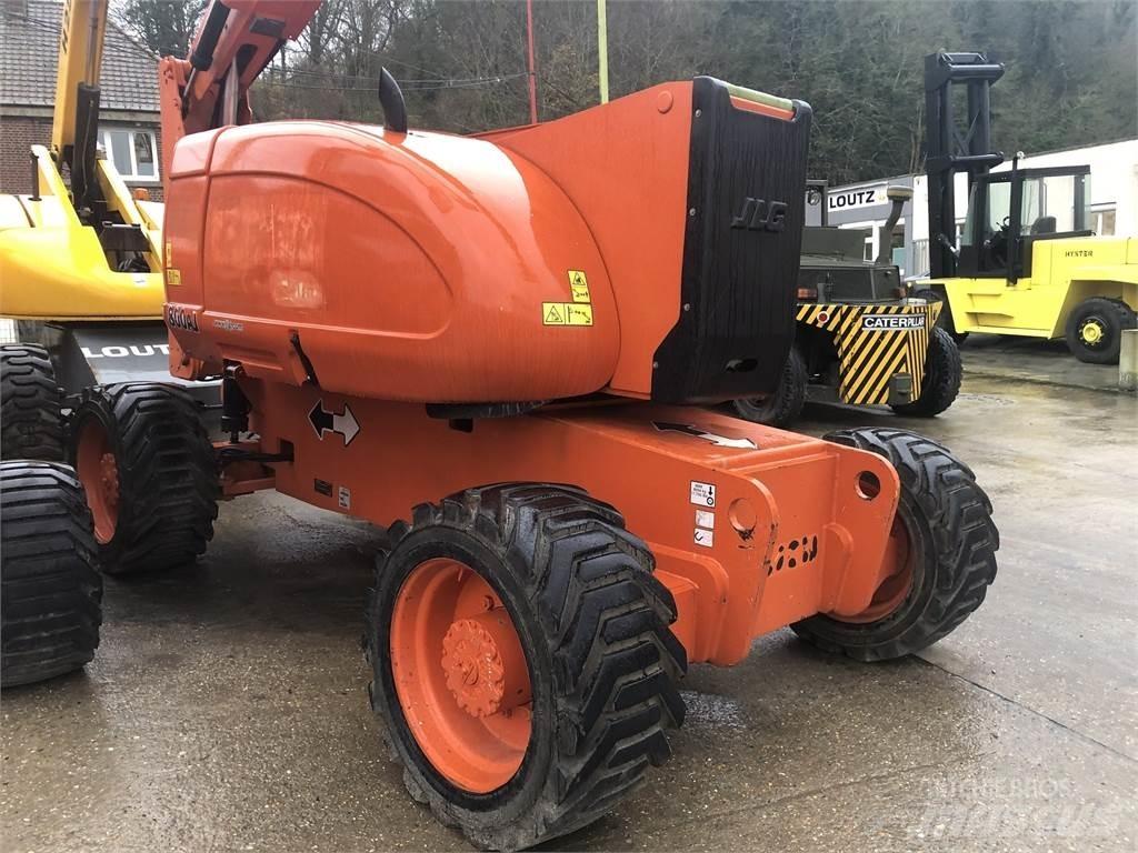 JLG 800AJ Kiti keltuvai ir platformos