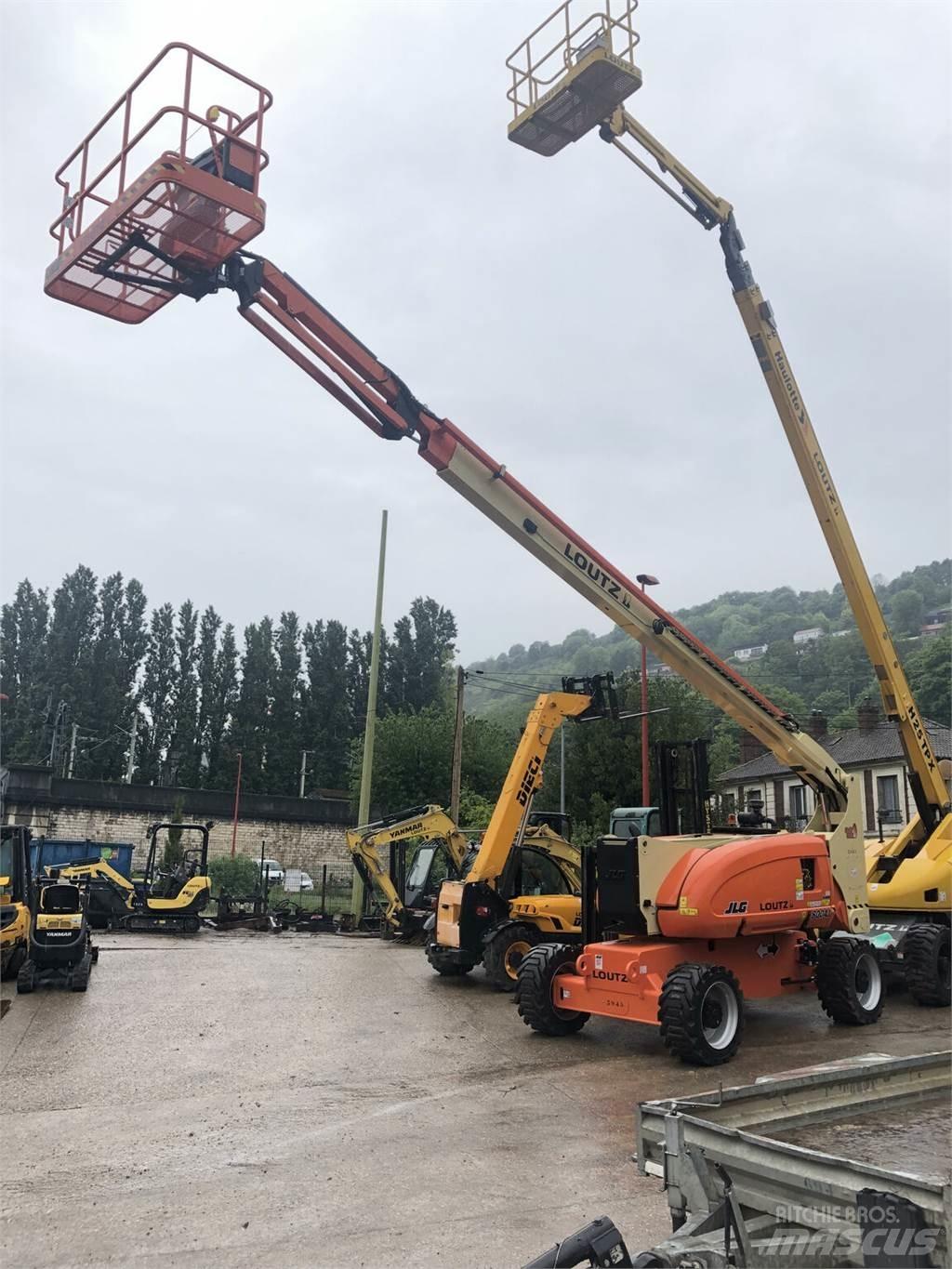 JLG 800AJ Kiti keltuvai ir platformos