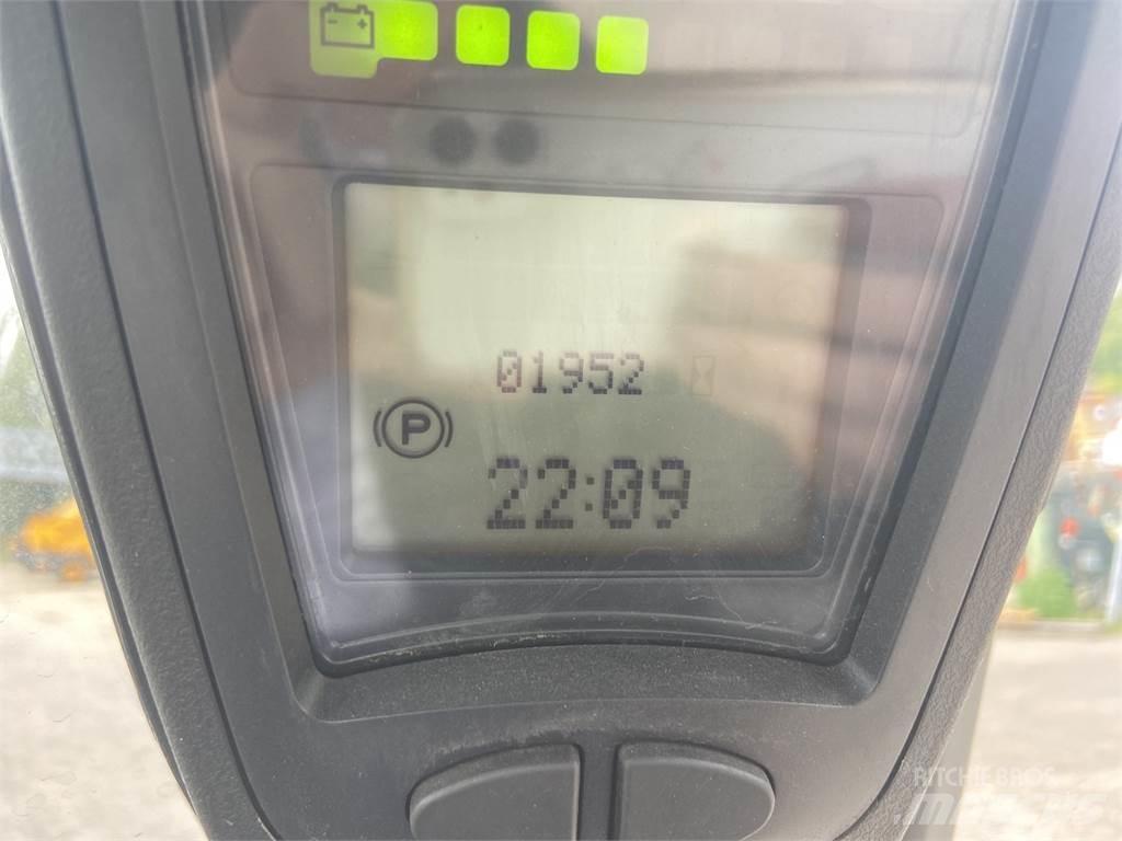 Linde E16-02 Šakiniai krautuvai - Kita