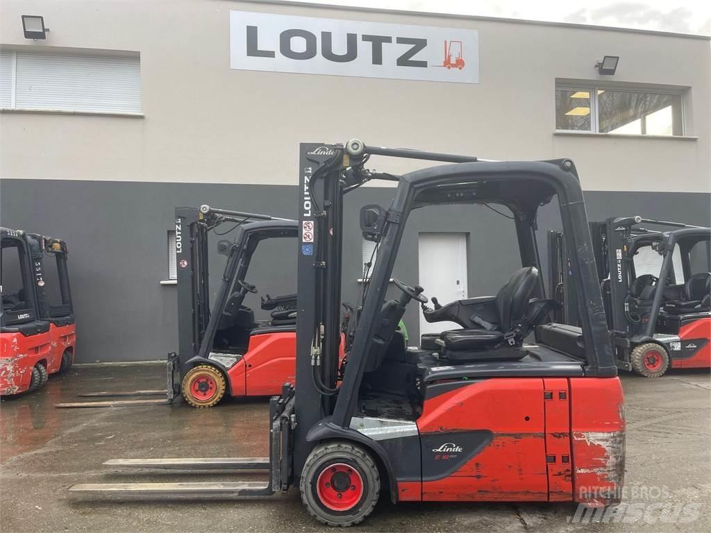 Linde E18-02 Šakiniai krautuvai - Kita