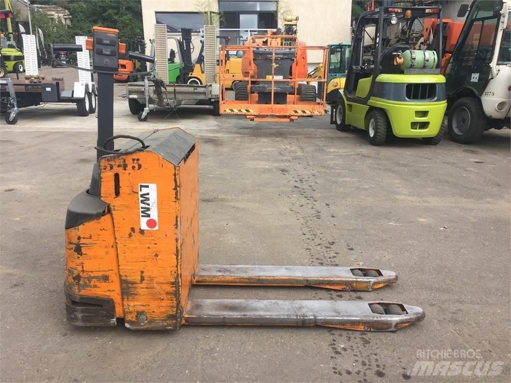 Still EGU20 Rankiniai vėžimėliai