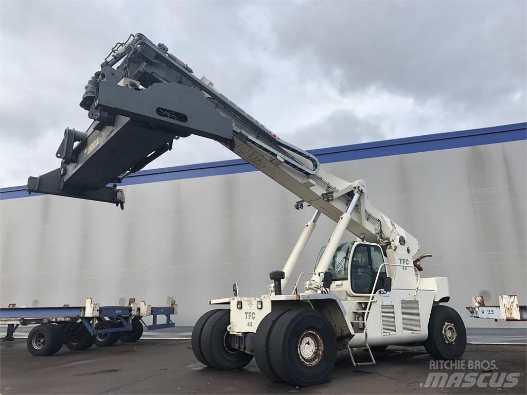 Terex TFC45 Konteinerių krautuvai