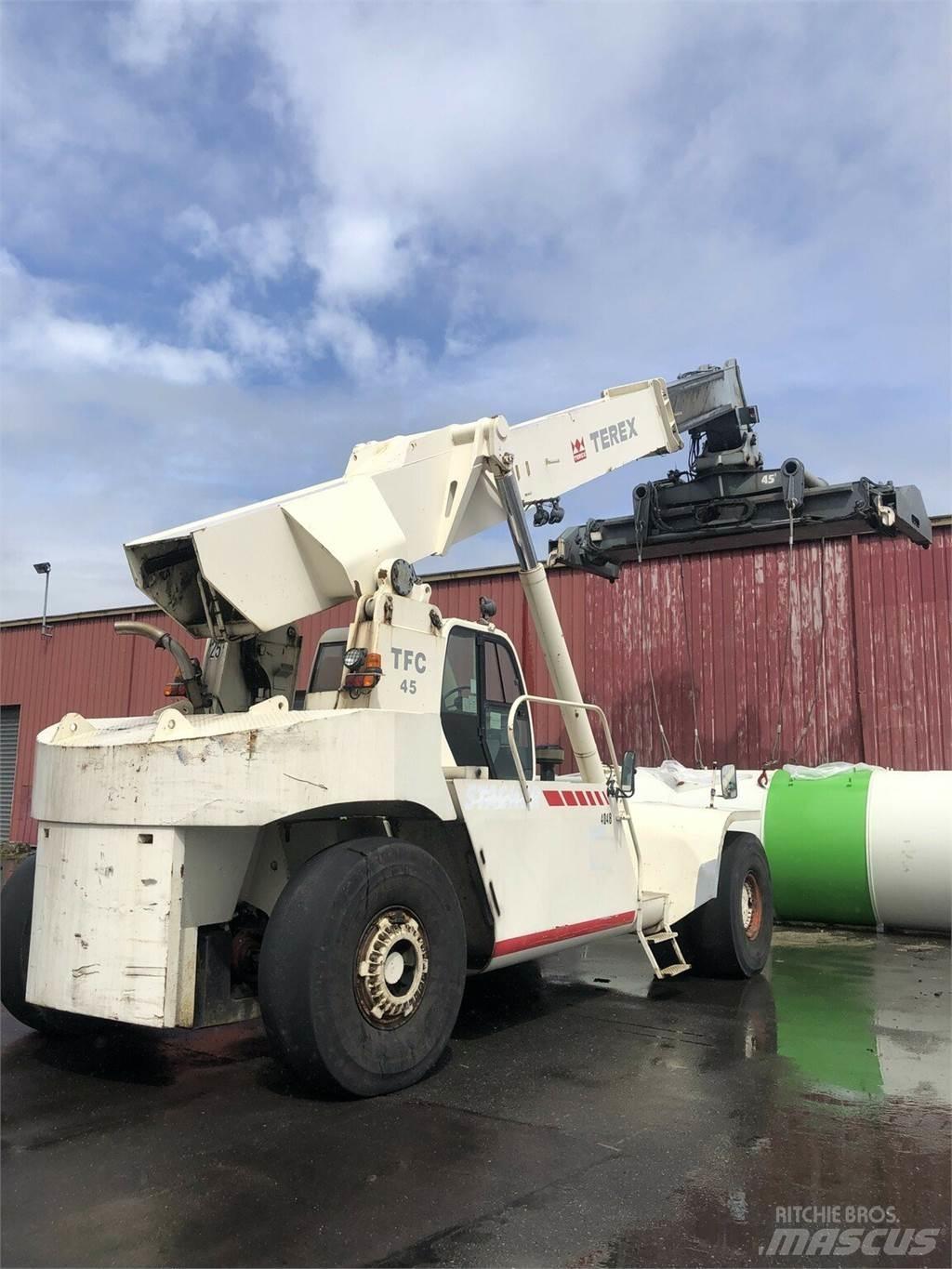 Terex TFC45 Konteinerių krautuvai